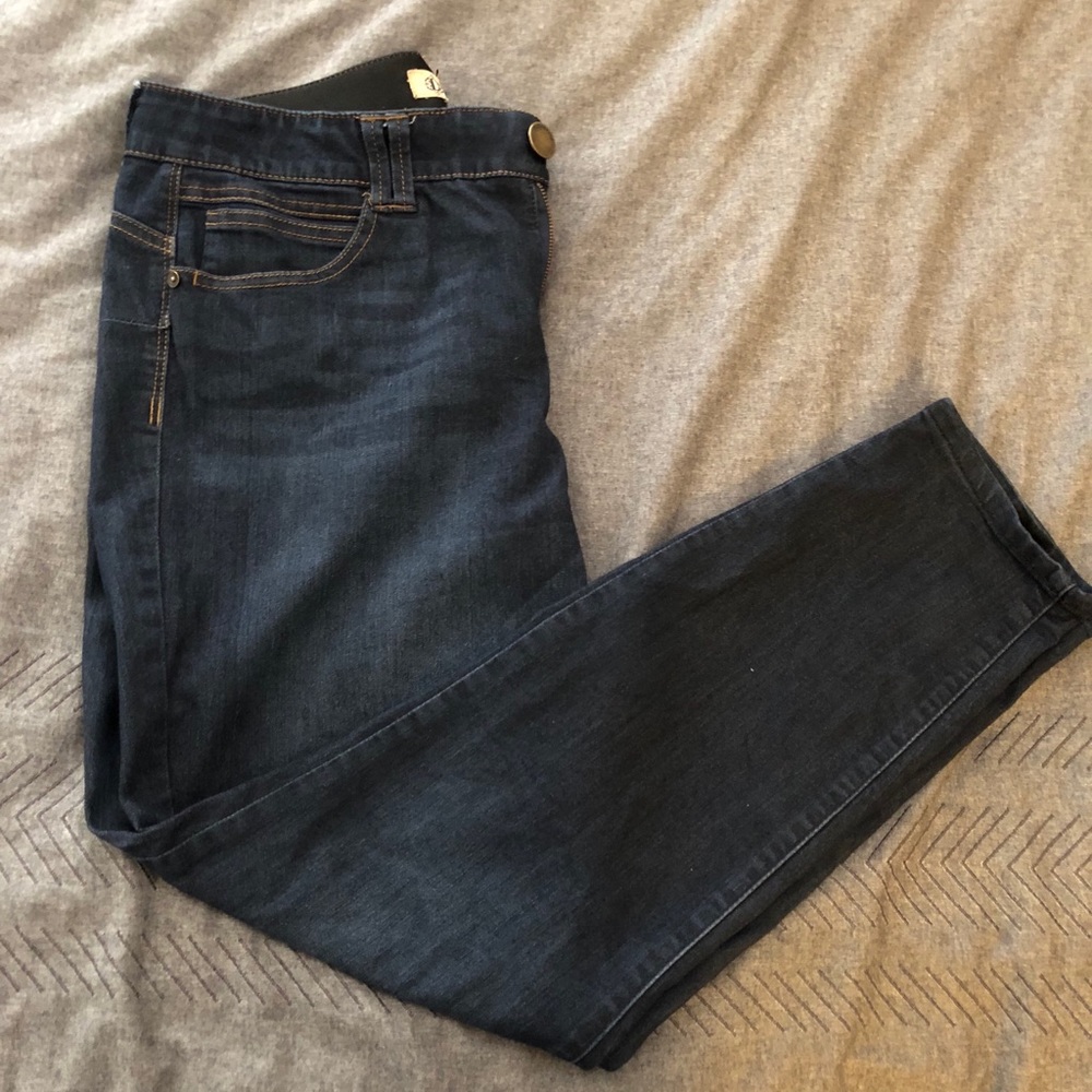 Size 14 Democracy skinny jeans!!